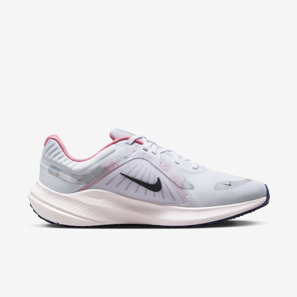 NIKE WMNS QUEST 5 PRM