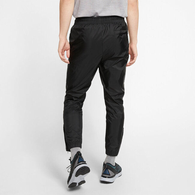 NIKE SPORTSWEAR WINDRUNNER