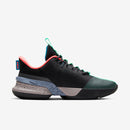 NIKE AMBASSADOR XIII