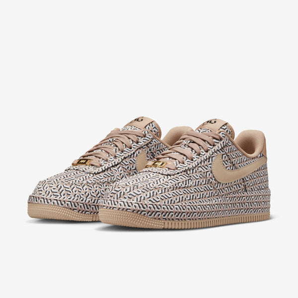 NIKE WMNS AIR FORCE 1 LX